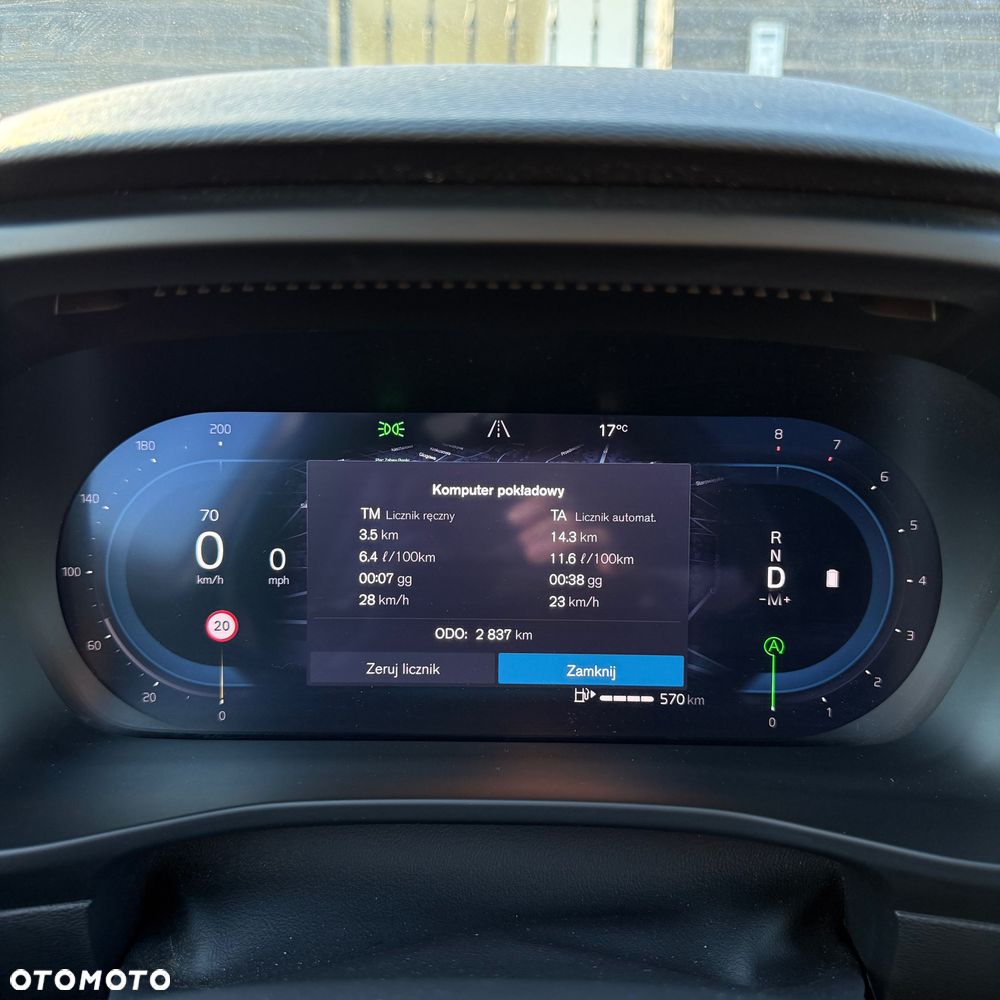 Volvo XC 40 - 7