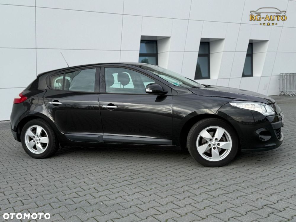 Renault Megane - 11