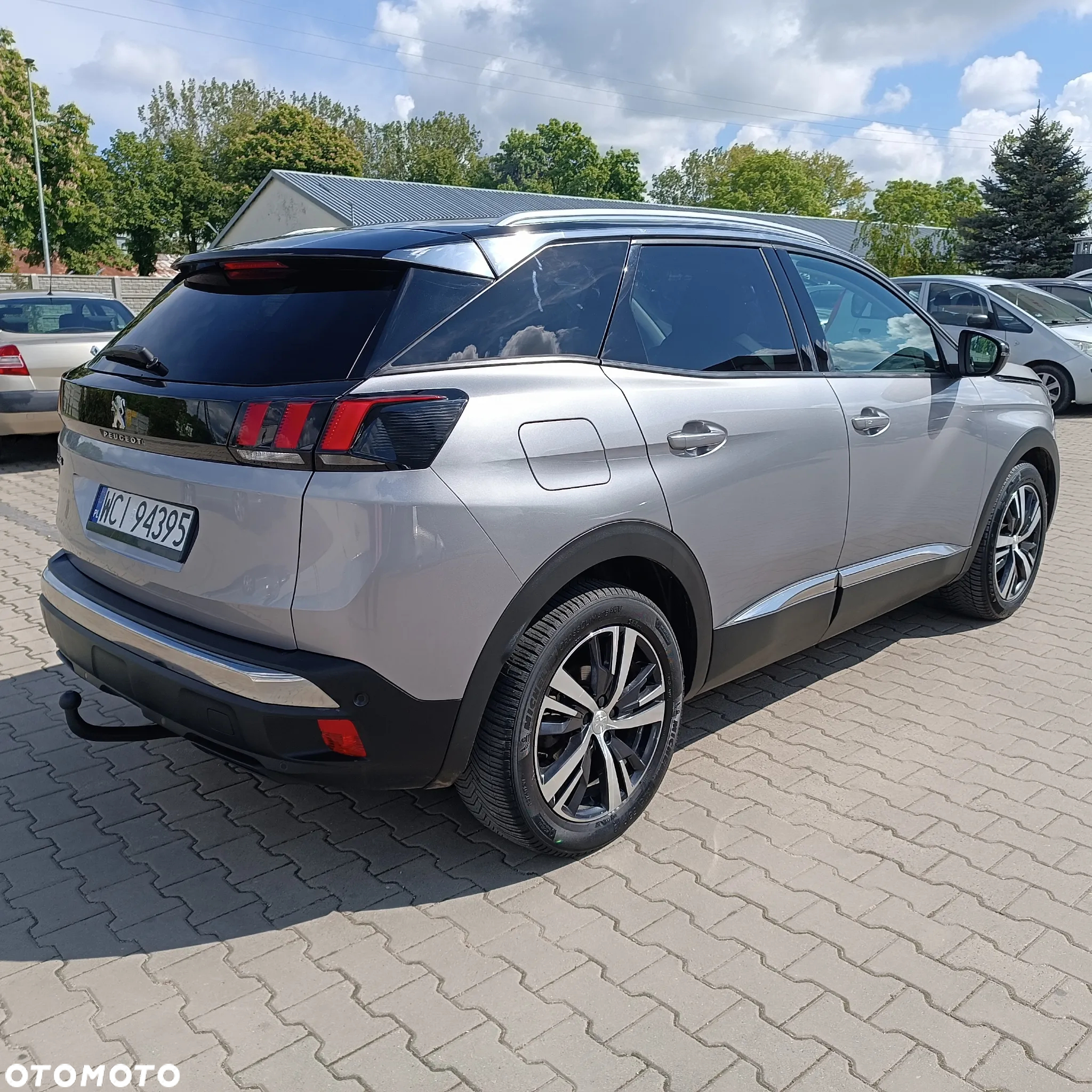 Peugeot 3008 1.2 PureTech Allure Pack S&S - 8