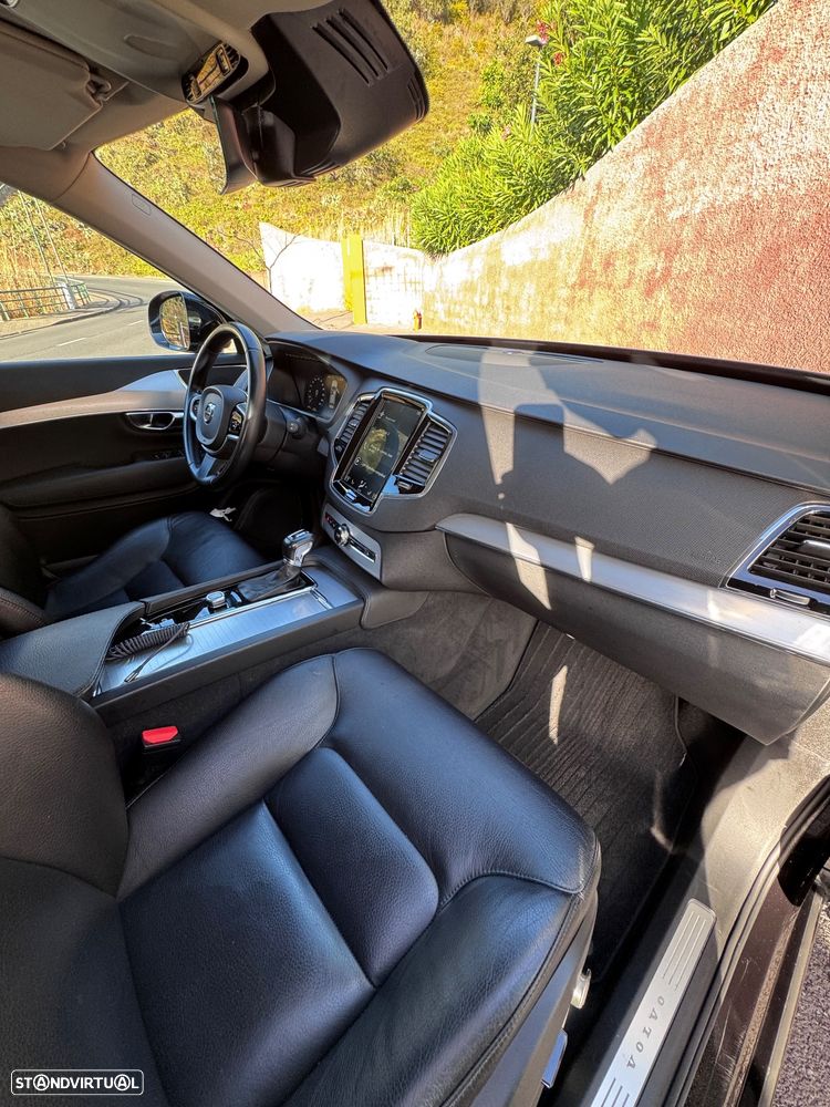 Volvo XC 90 - 4