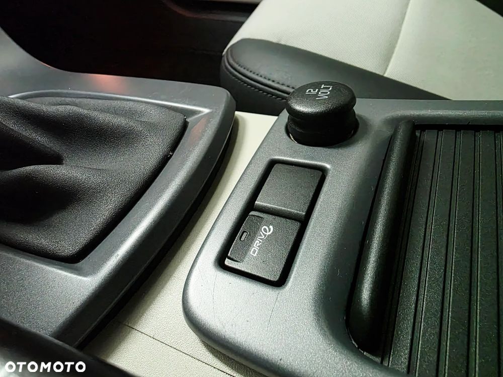 Volvo C30 1.6D DRIVe R-Design Start-Stop - 22
