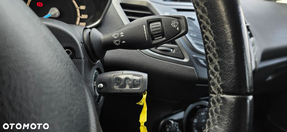 Ford Fiesta 1.0 EcoBoost S&S ST-LINE - 32