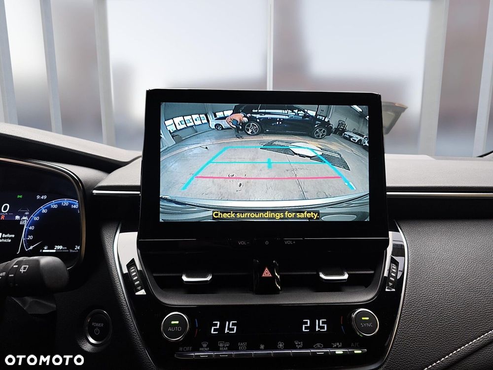 Toyota Corolla 1.8 Hybrid Comfort - 18