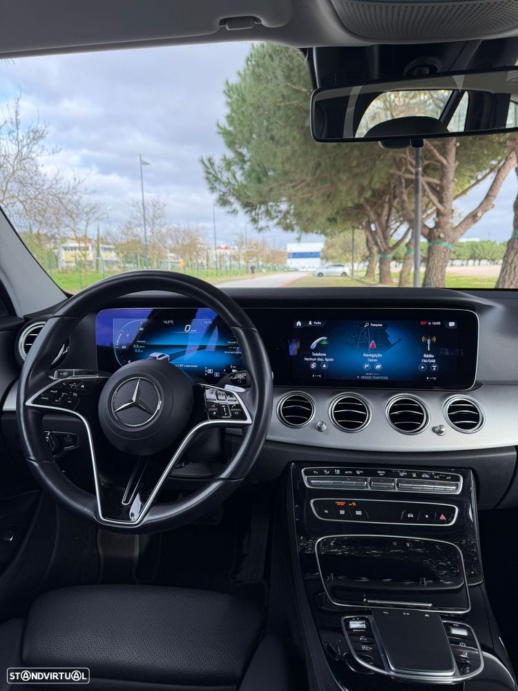 Mercedes-Benz E 300 - 3