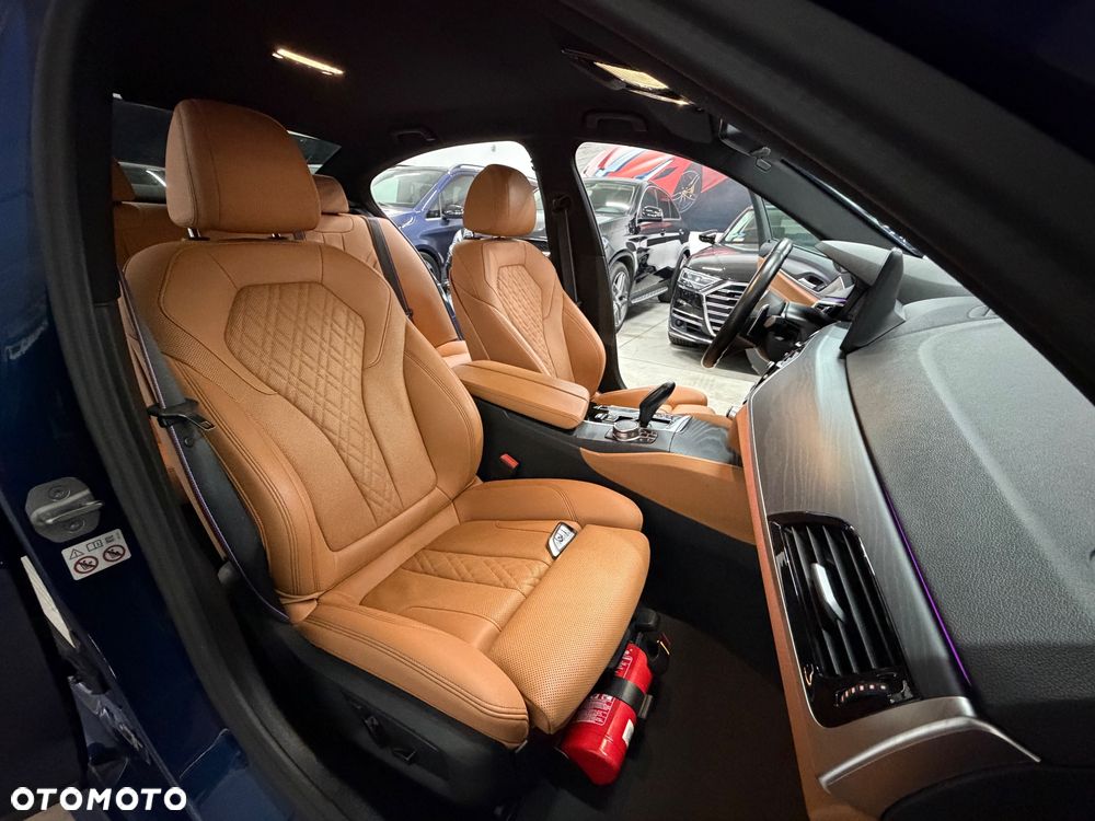 BMW Seria 5 520d xDrive MHEV M Sport sport - 25