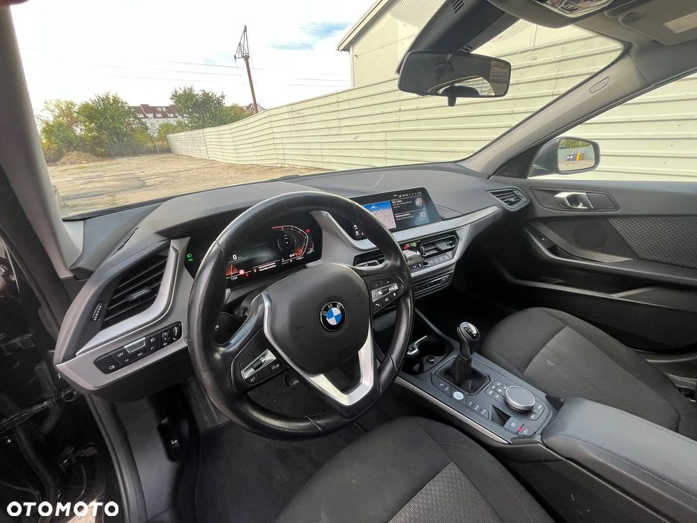 BMW Seria 1 - 10