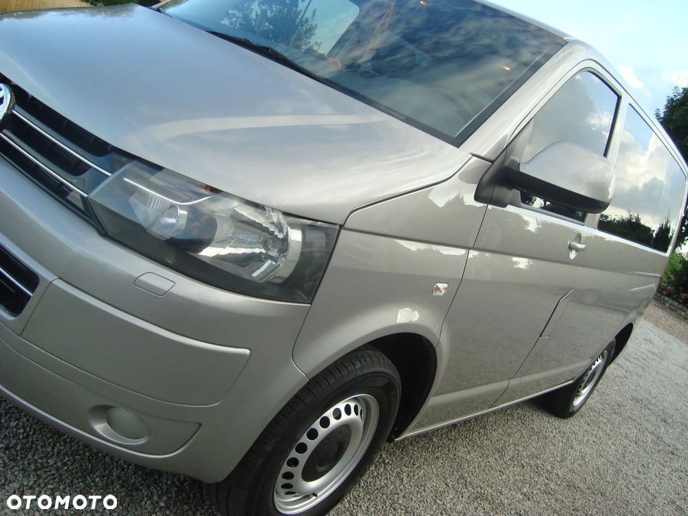 Volkswagen Transporter Caravelle Kurz Trendline - 7