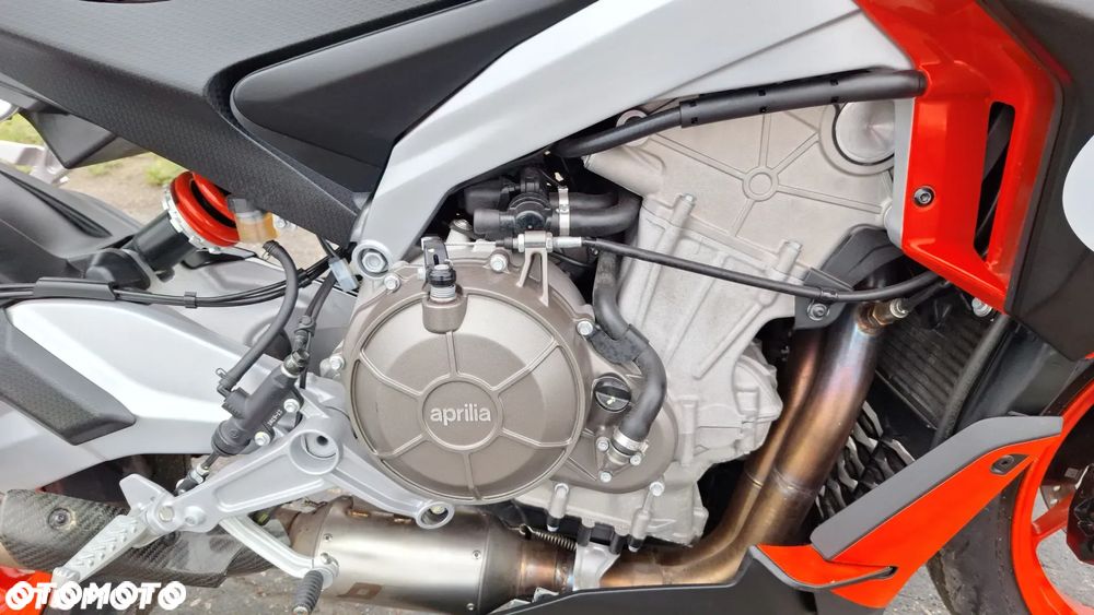 Aprilia Tuono - 4