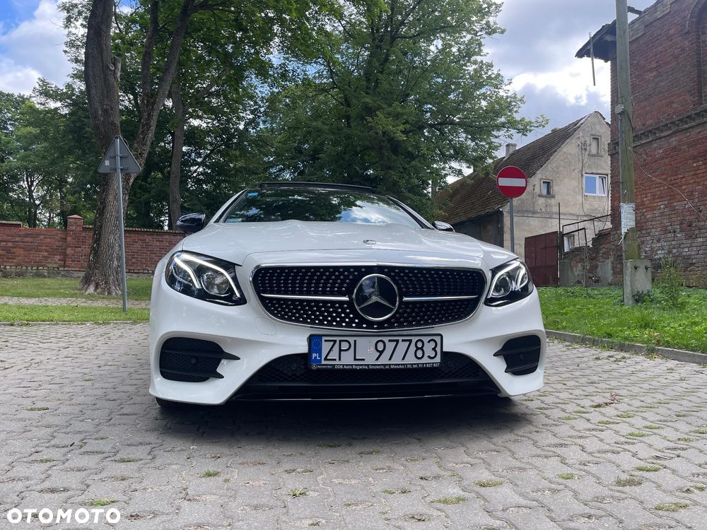 Mercedes-Benz Klasa E 300 Coupe 9G-TRONIC - 10