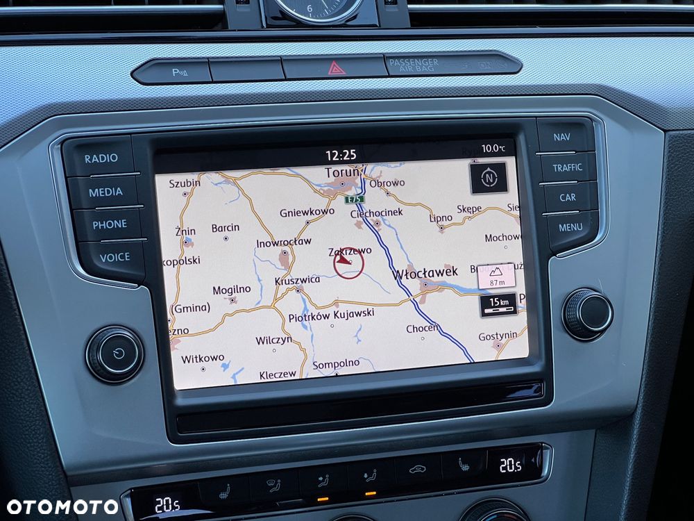 Volkswagen Passat 2.0 TDI BMT Highline DSG - 29