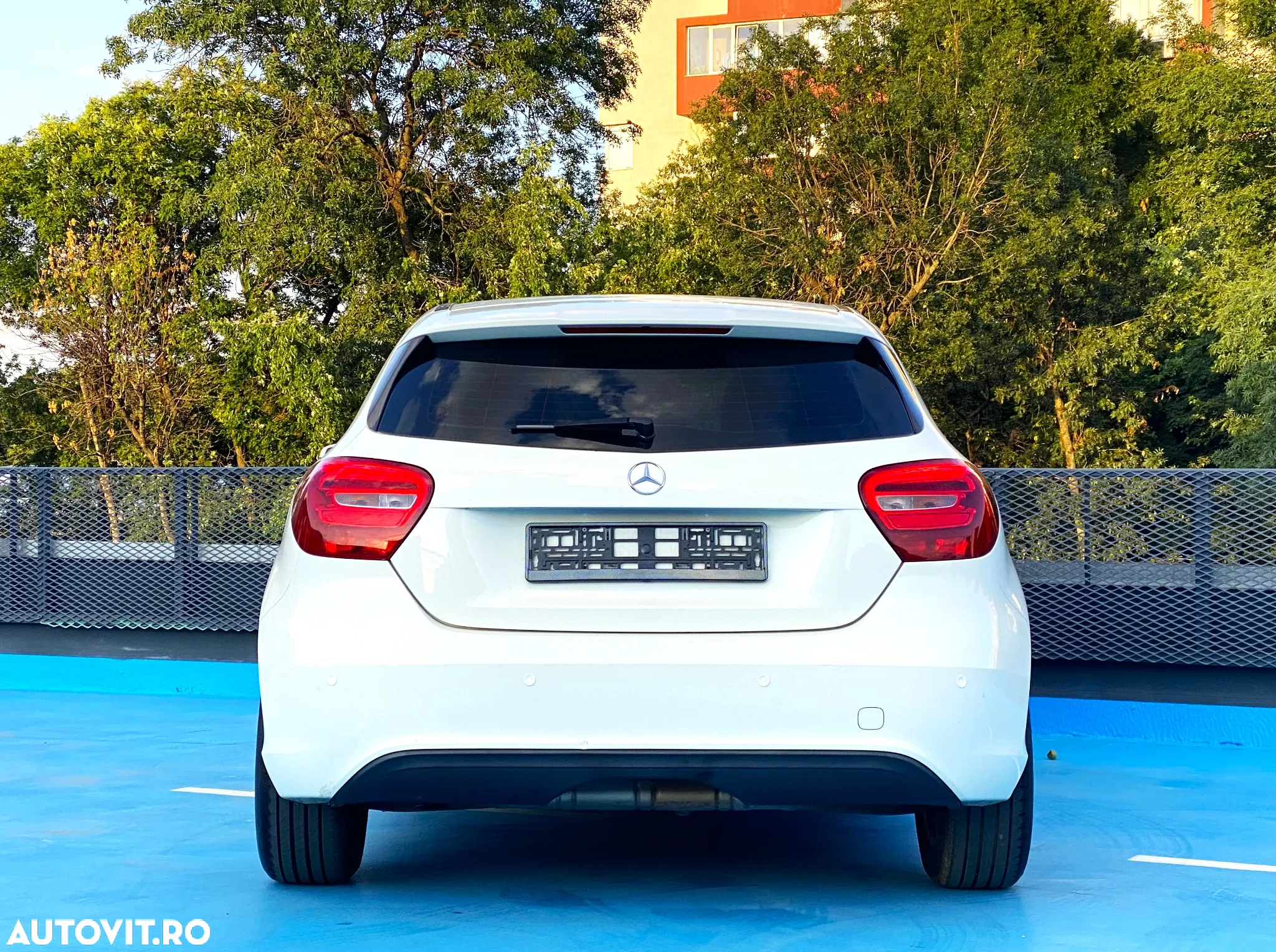 Mercedes-Benz A - 20