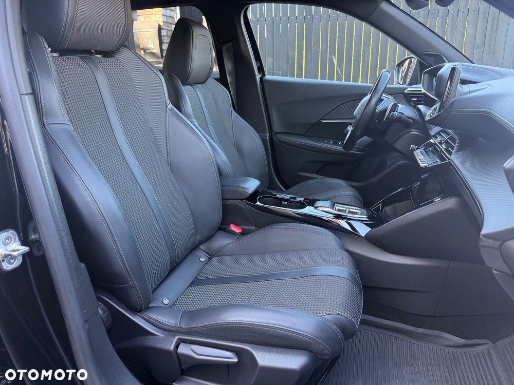 Peugeot 2008 1.5 BlueHDi GT Pack S&S EAT8 - 12