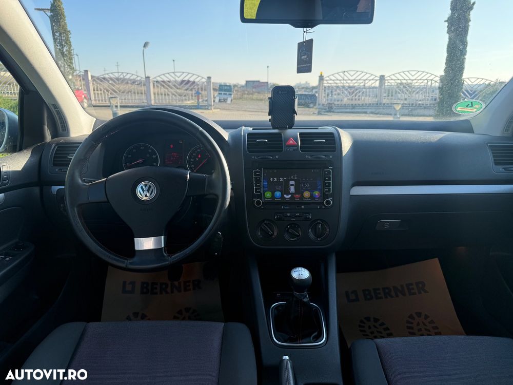 Volkswagen Golf 1.6 Goal - 4