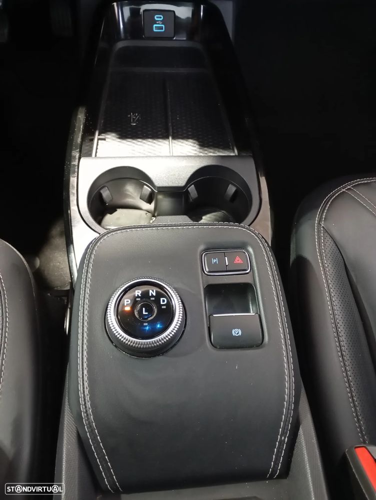 Ford Mustang Mach-E Standard - 19