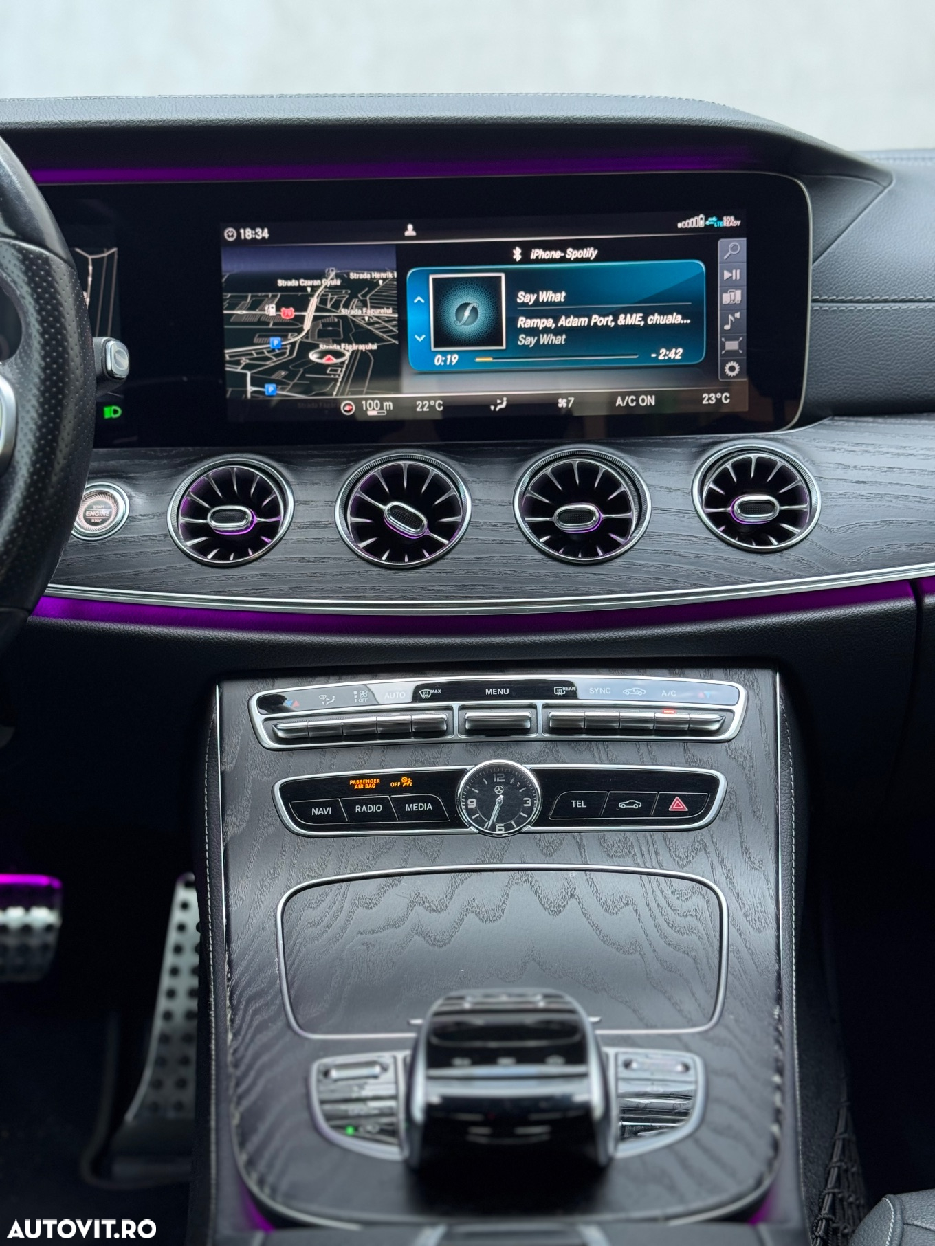 Mercedes-Benz CLS - 38