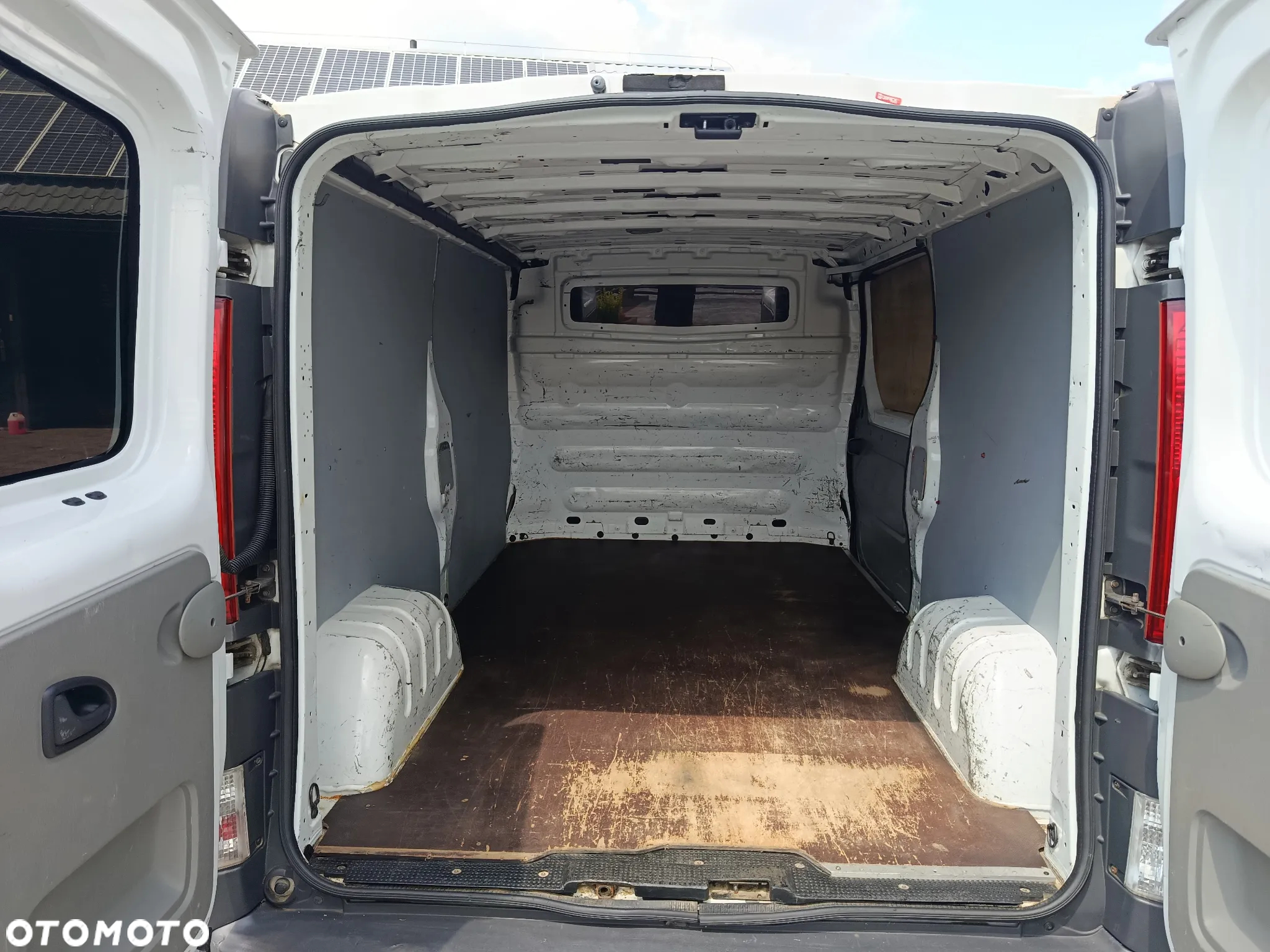 Renault Trafic Long - 16