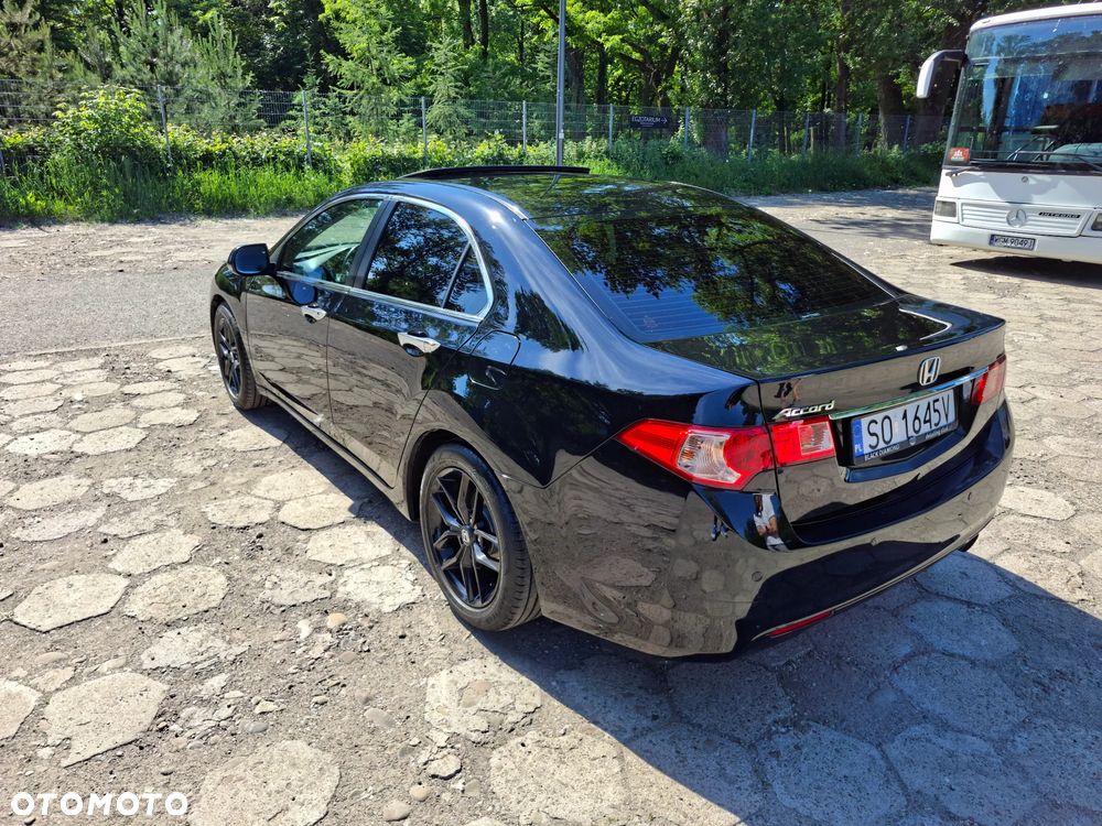 Honda Accord 2.0 Executive - 19