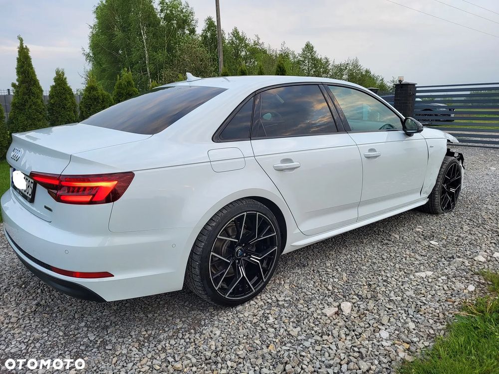 Audi A4 Limousine 40 TDI Quattro S tronic - 30