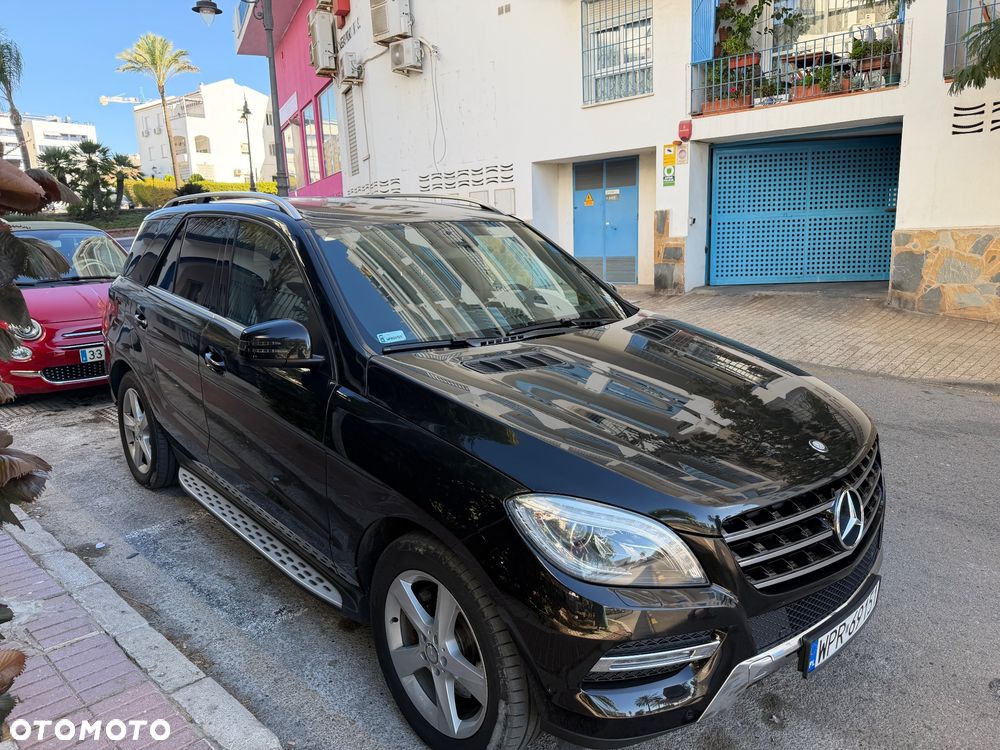 Mercedes-Benz ML 350 BlueEff 4-Matic - 4
