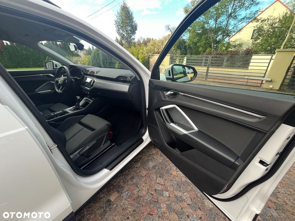 Audi Q3 35 TFSI mHEV Advanced S tronic - 27