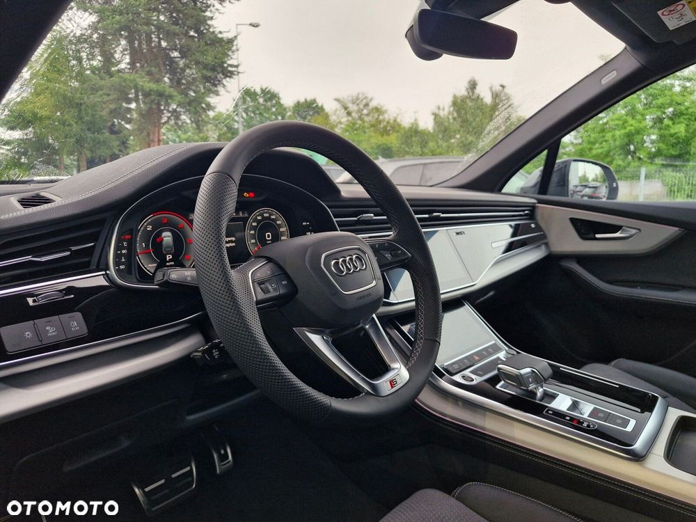 Audi Q7 - 18