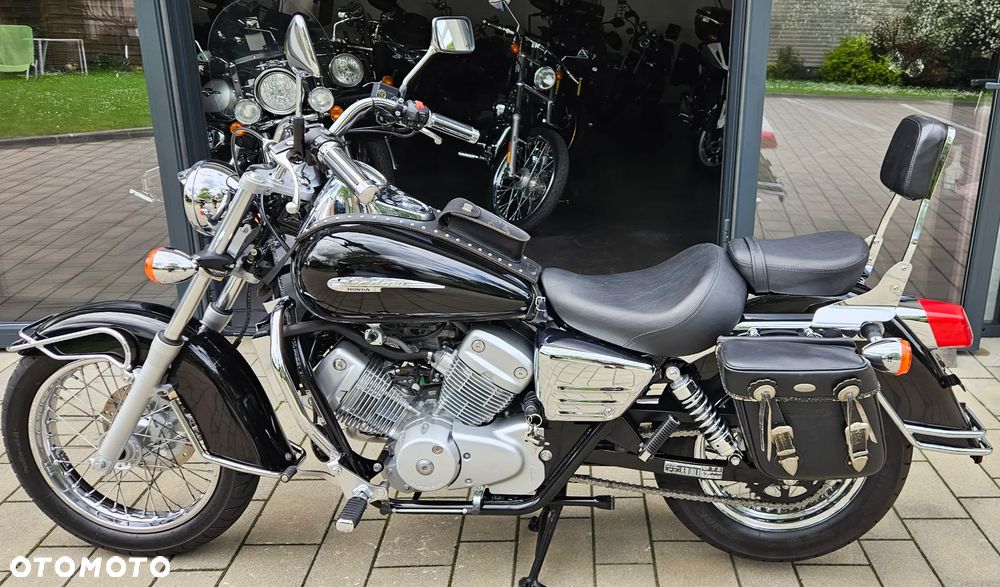 Honda Shadow - 11