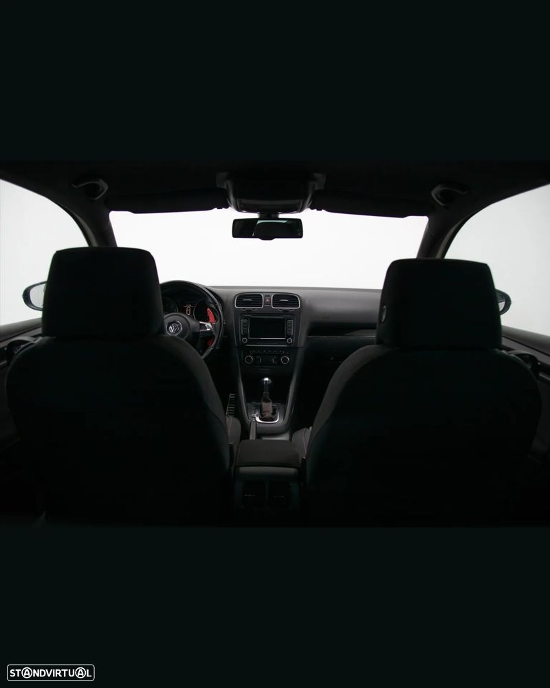 VW Golf 2.0 TSi GTI DSG - 33