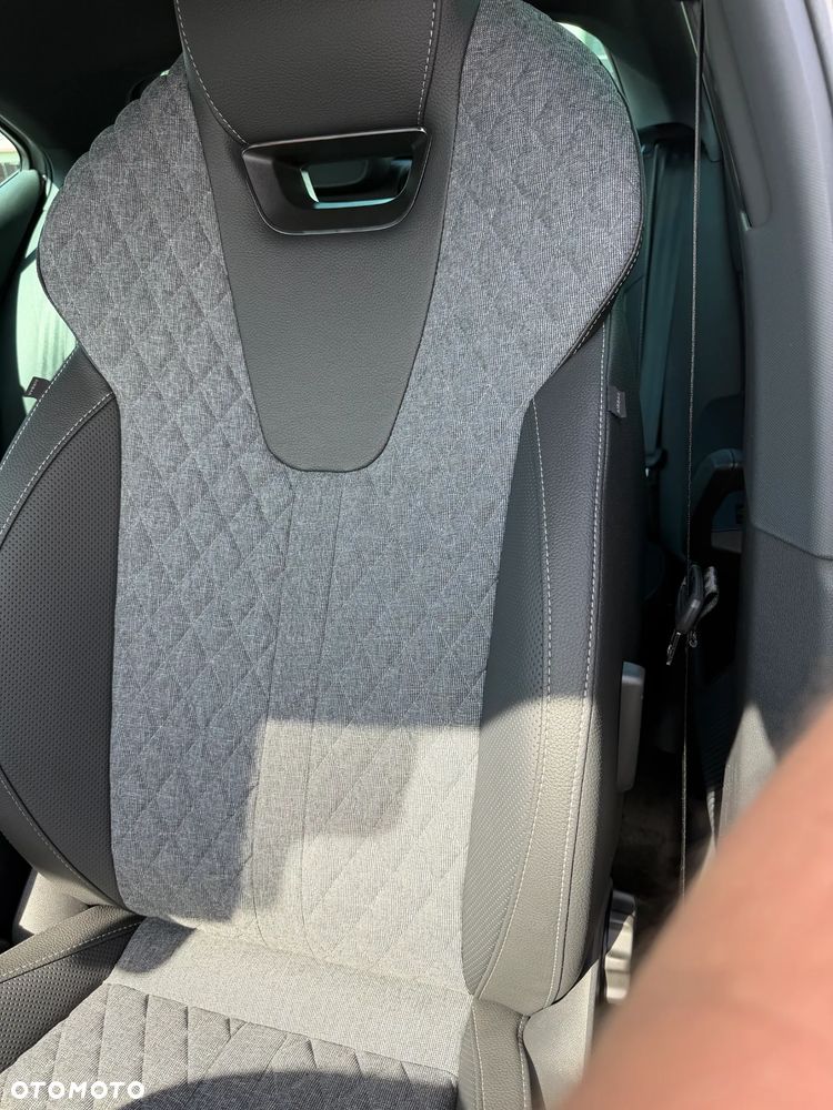Skoda Octavia 2.0 TSI Sportline Tech 4x4 DSG - 9