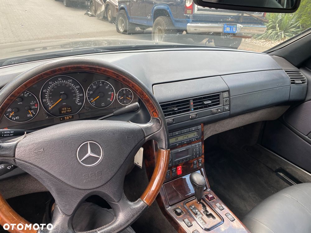 Mercedes-Benz SL 500 - 36