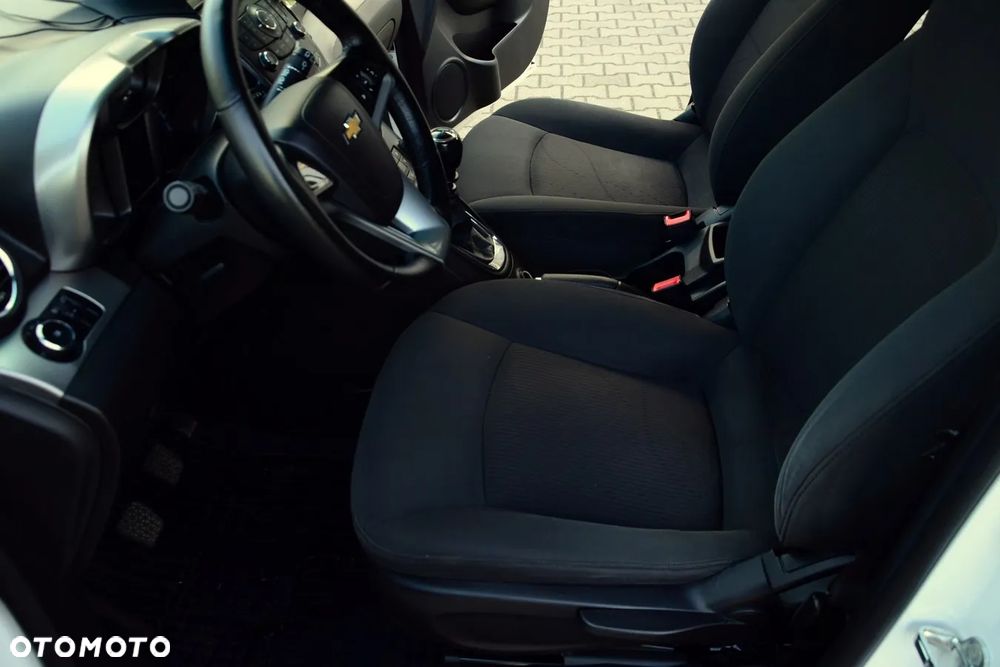 Chevrolet Orlando - 18