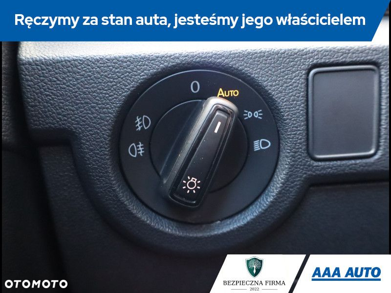 Volkswagen T-Cross - 16