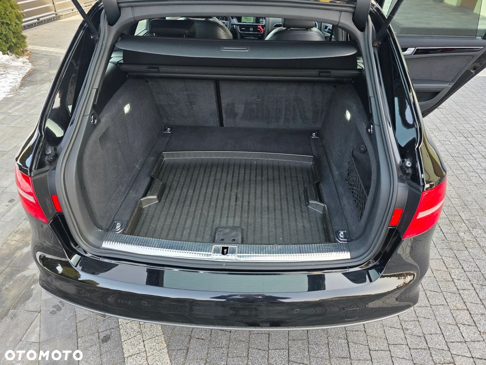 Audi A4 Avant 2.0 TDI - 14
