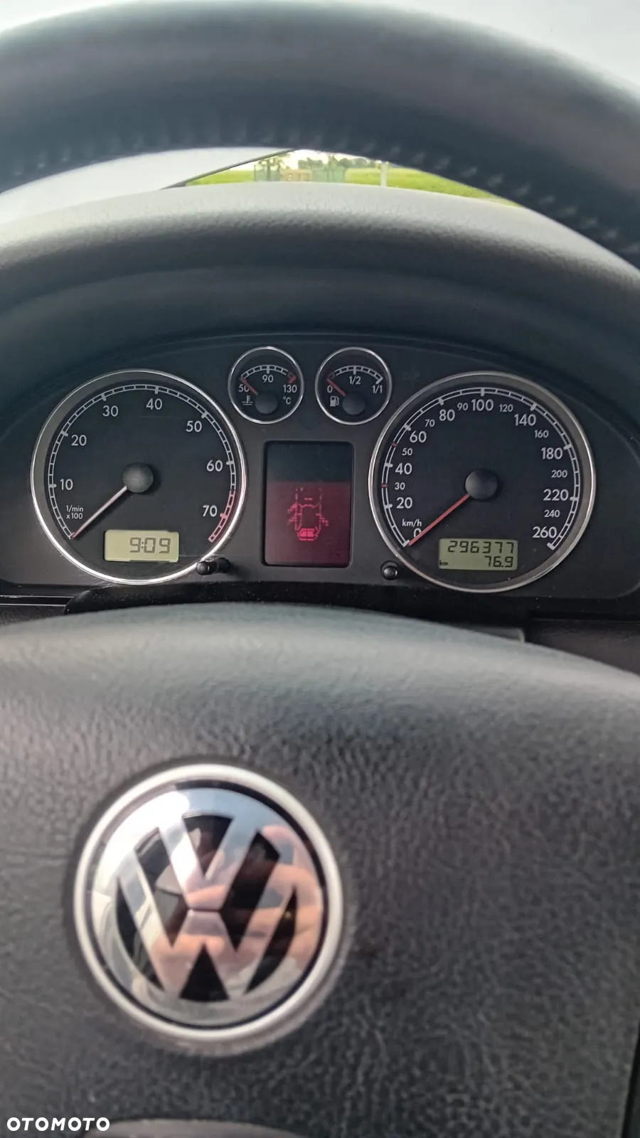 Volkswagen Passat - 8