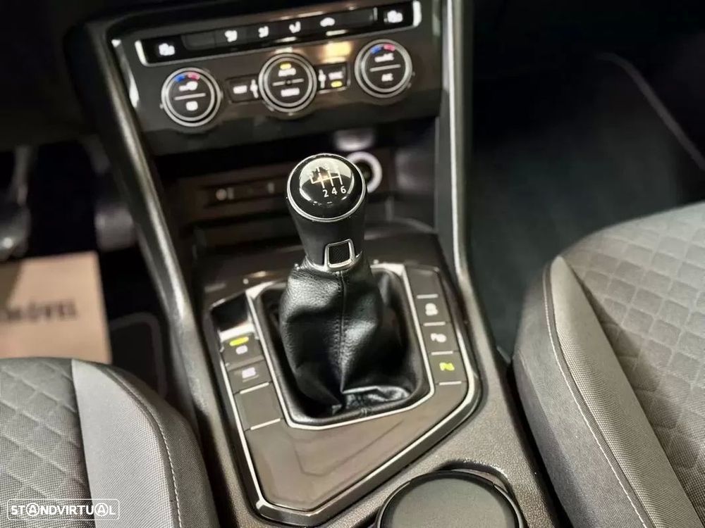 VW Tiguan 1.6 TDI Confortline - 30