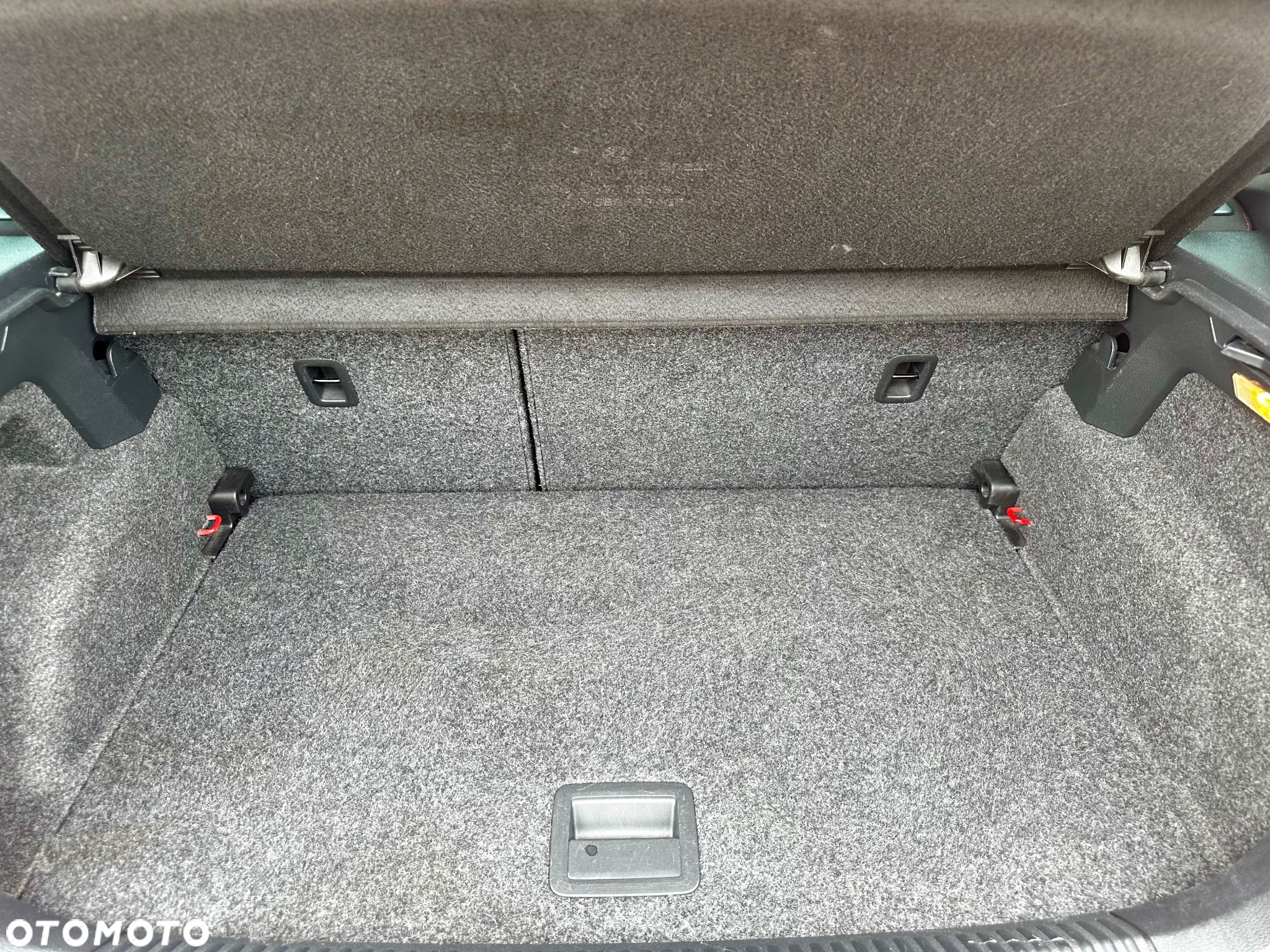 Volkswagen Polo 1.8 TSI (Blue Motion Technology) DSG GTI - 16