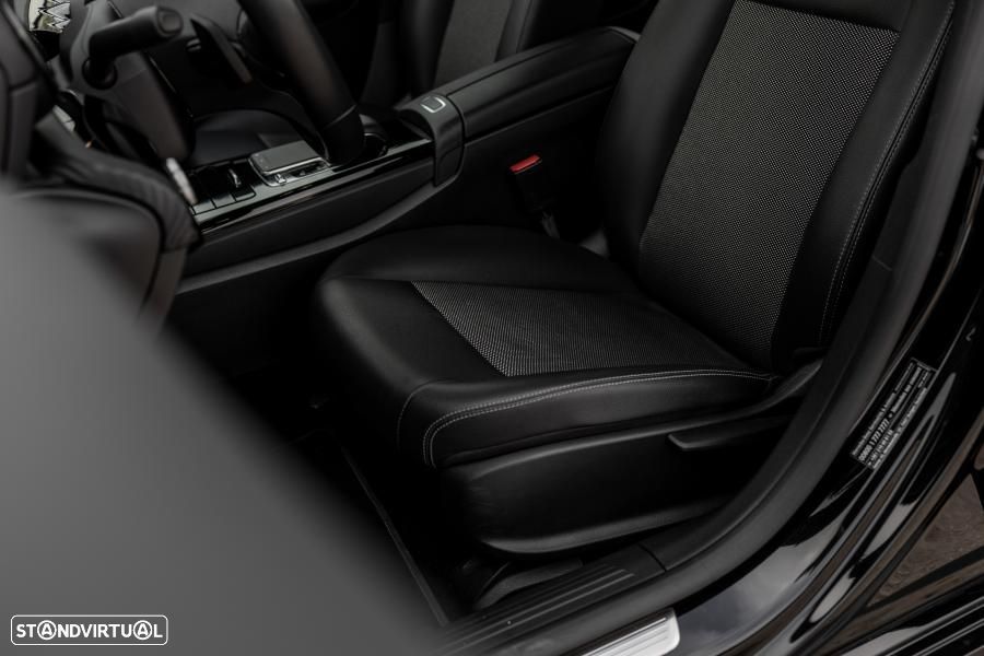 Mercedes-Benz CLA 250 Shooting Brake Progressive Aut. - 26