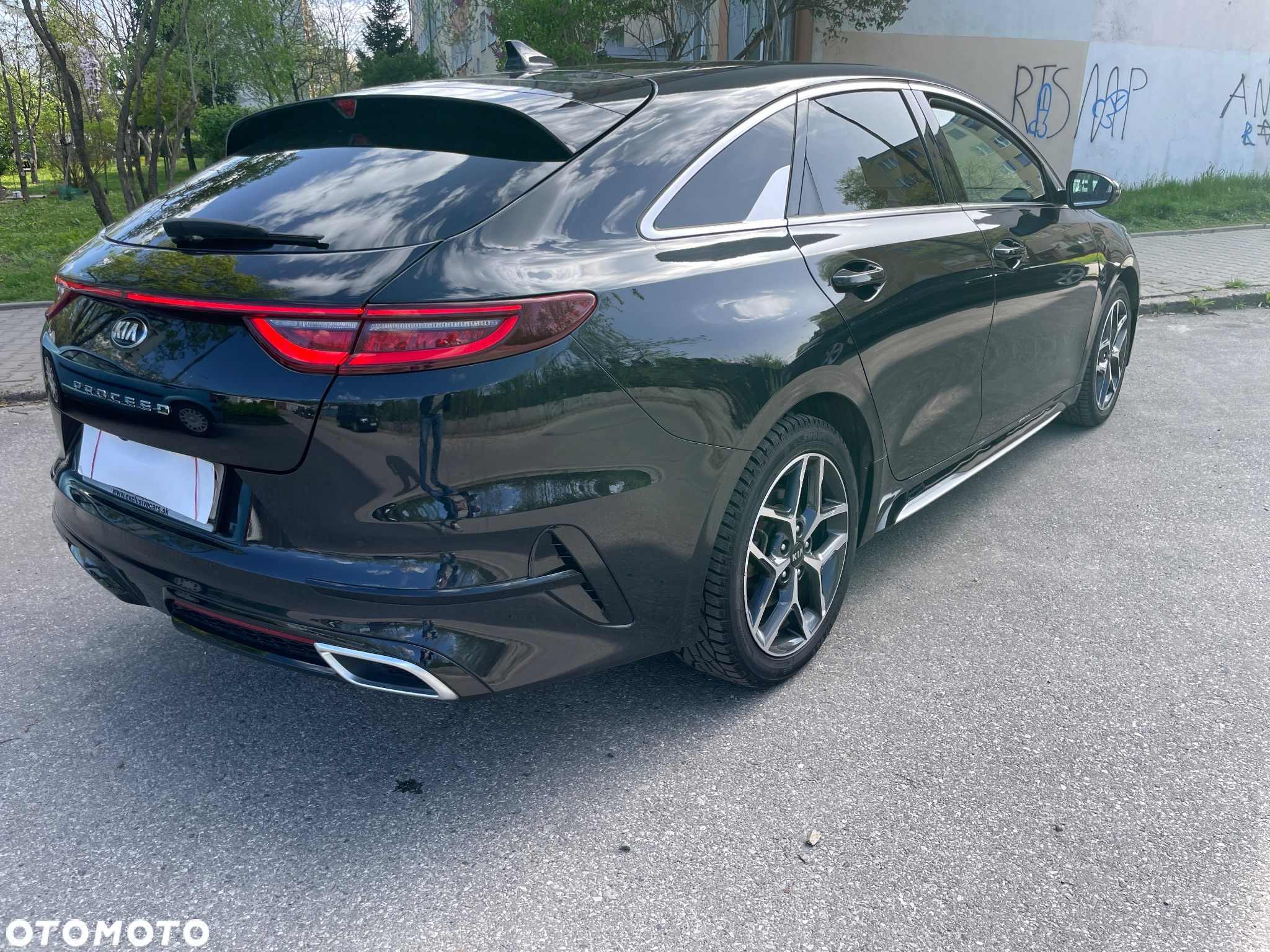 Kia ProCeed - 10