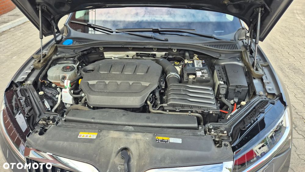Skoda Superb 2.0 TSI 4x4 L&K DSG - 9