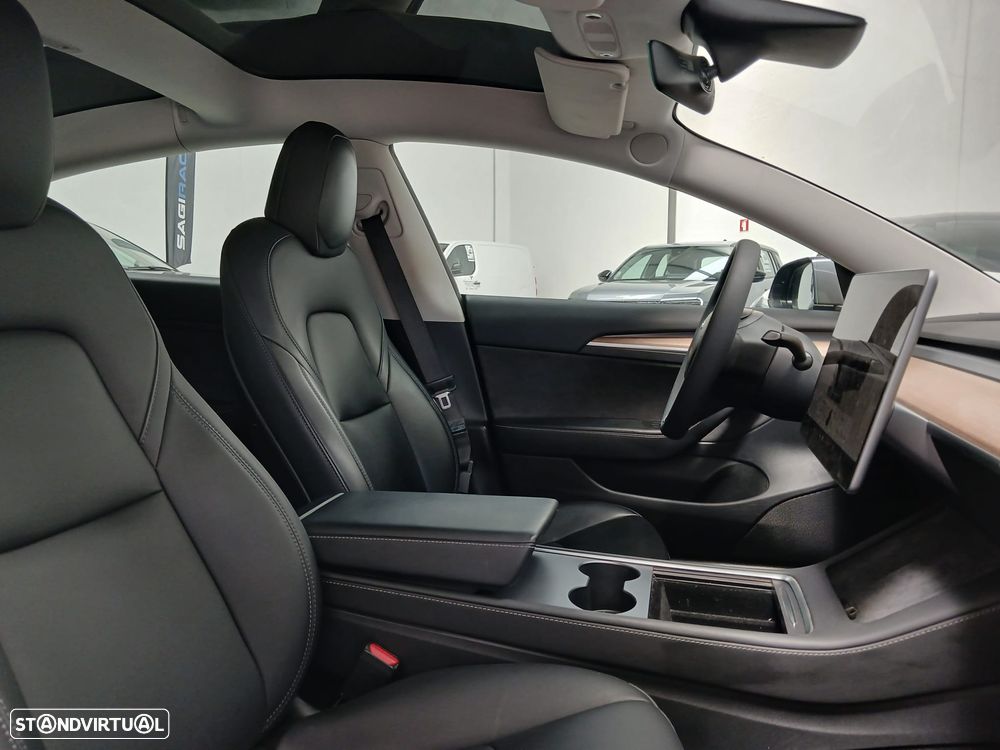 Tesla Model 3 Long Range Tração Traseira - 7