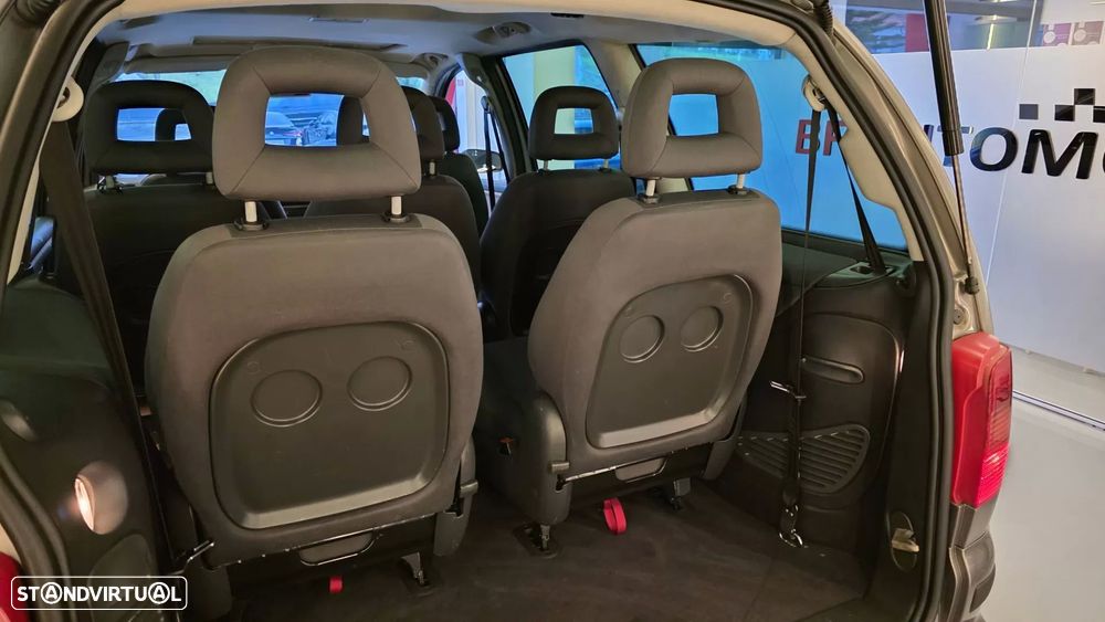 SEAT Alhambra 1.9 TDI Stylance Tip. - 24