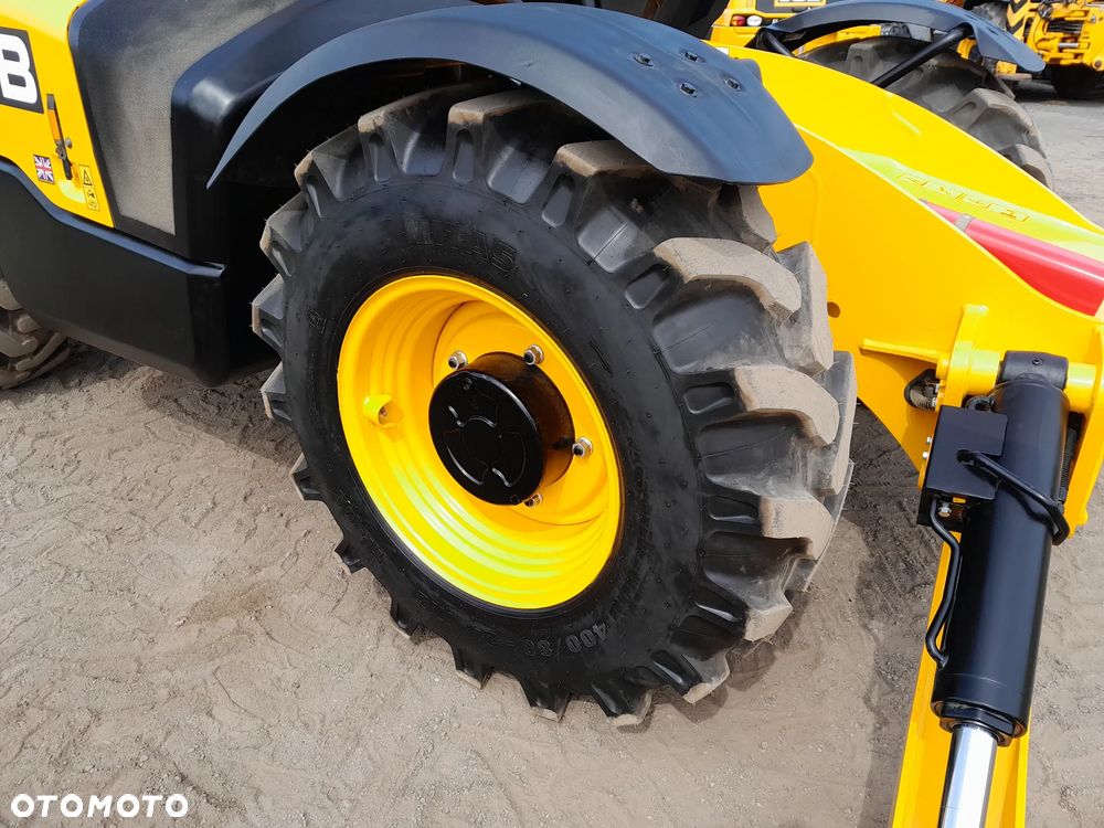 JCB 535-125 HI VIZ - 16