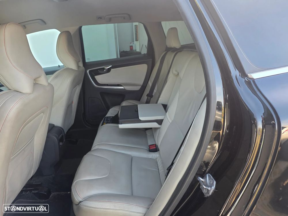 Volvo XC 60 2.0 D4 Volvo Ocean Race - 11