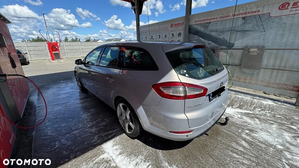 Ford Mondeo - 10