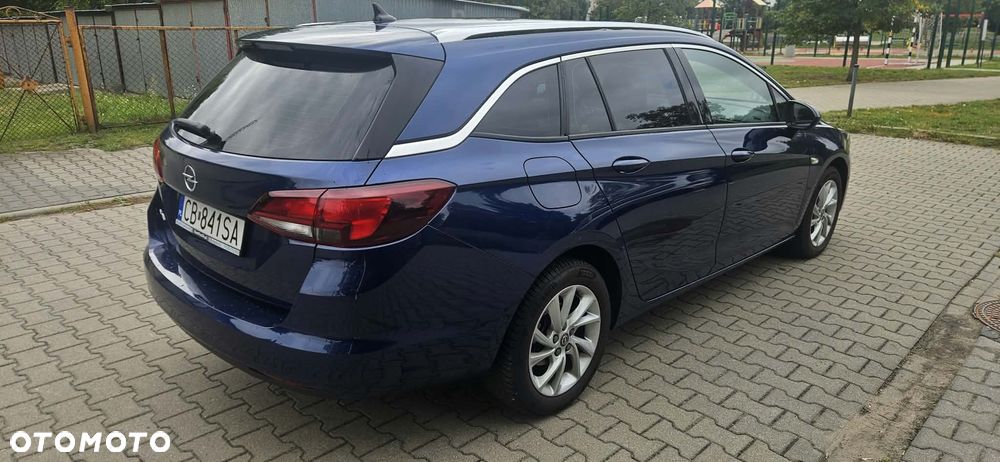 Opel Astra 1.2 T GS Line S&S - 4