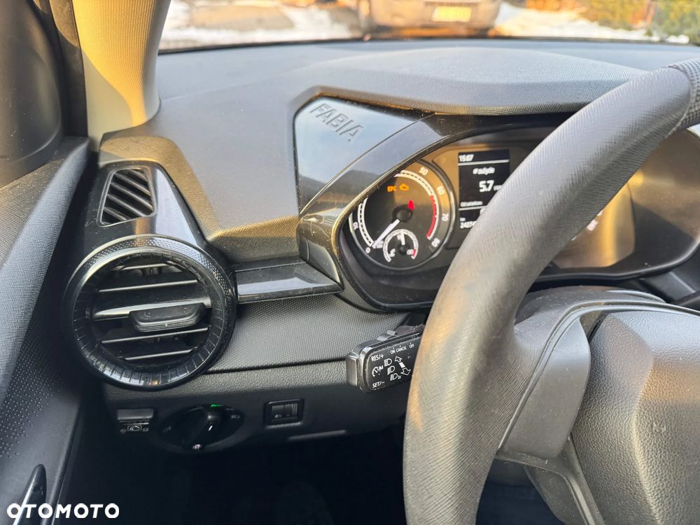 Skoda Fabia 1.0 Active - 18