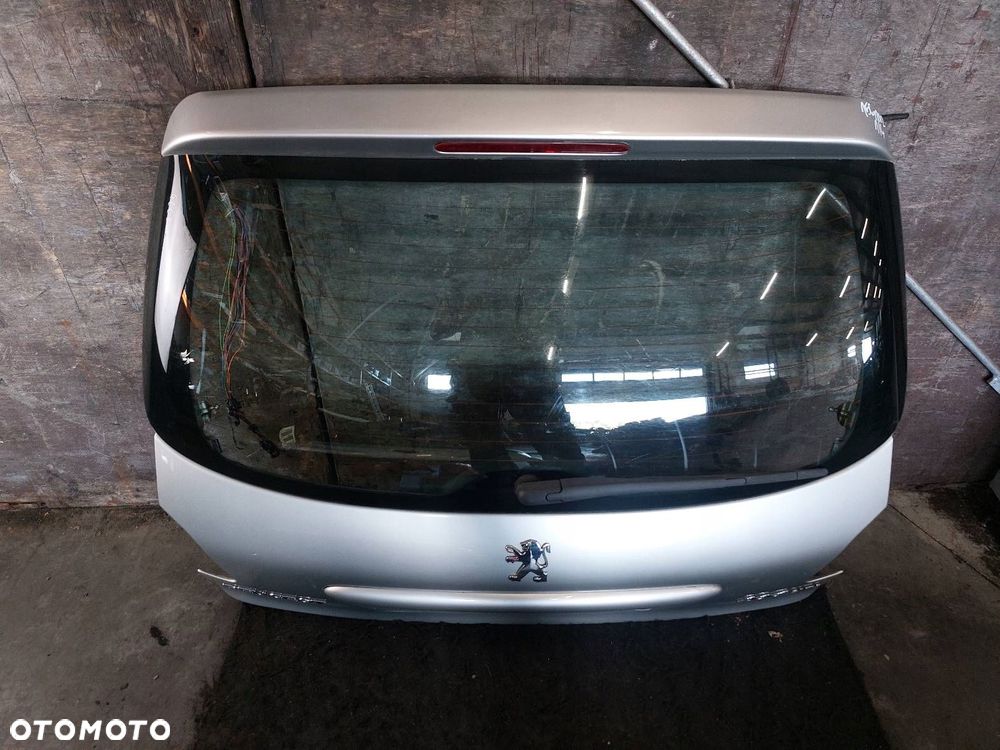 LAMPA LEWY TYŁ + PRAWY TYŁ PEUGEOT 206 I LIFT HB 5D - 28