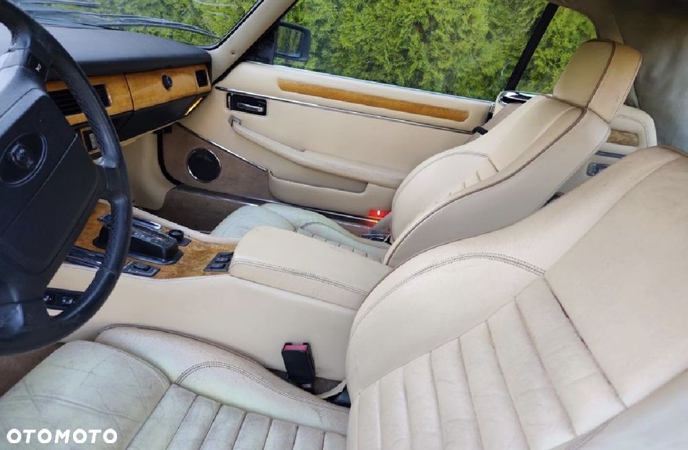 Jaguar XJS - 25