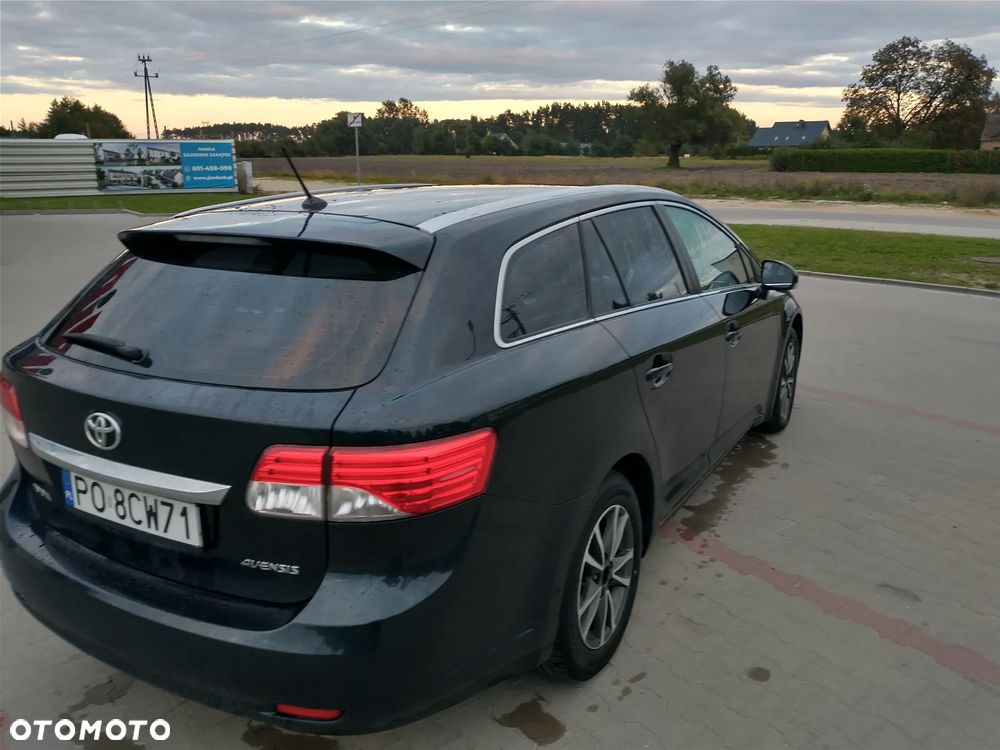 Toyota Avensis 2.0 D-4D Luna - 7