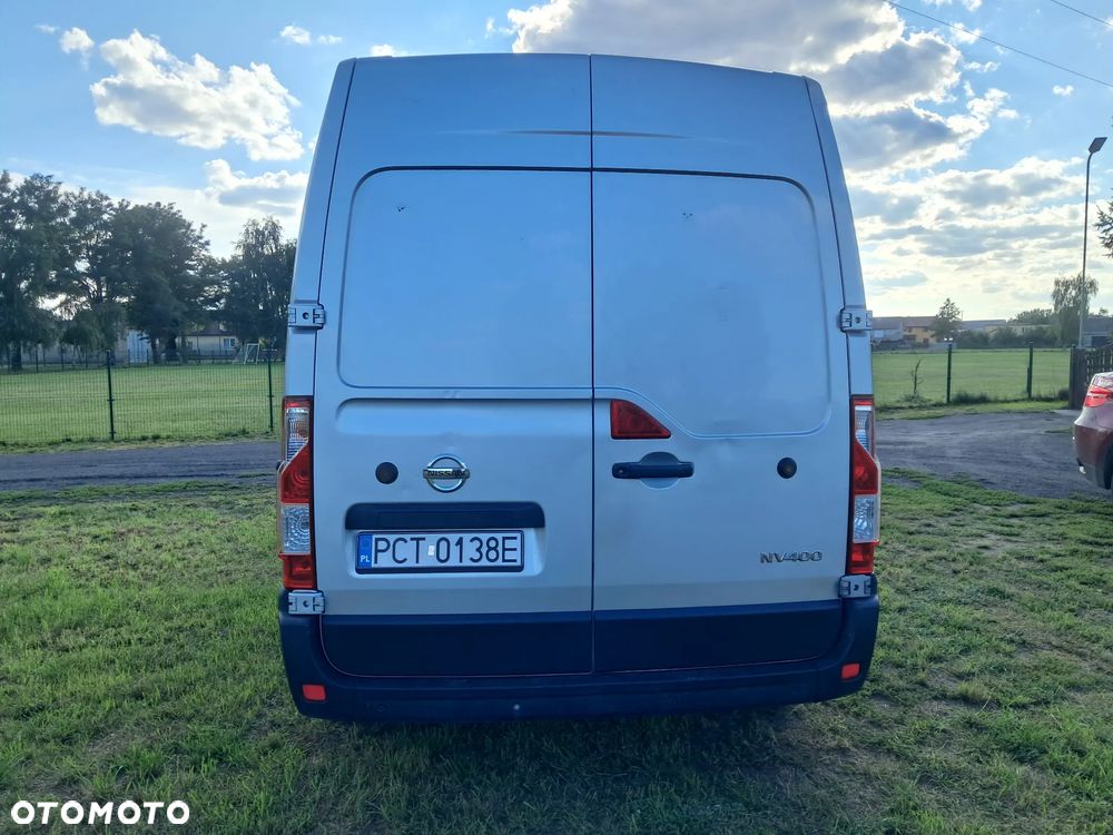 Nissan NV400 - 5