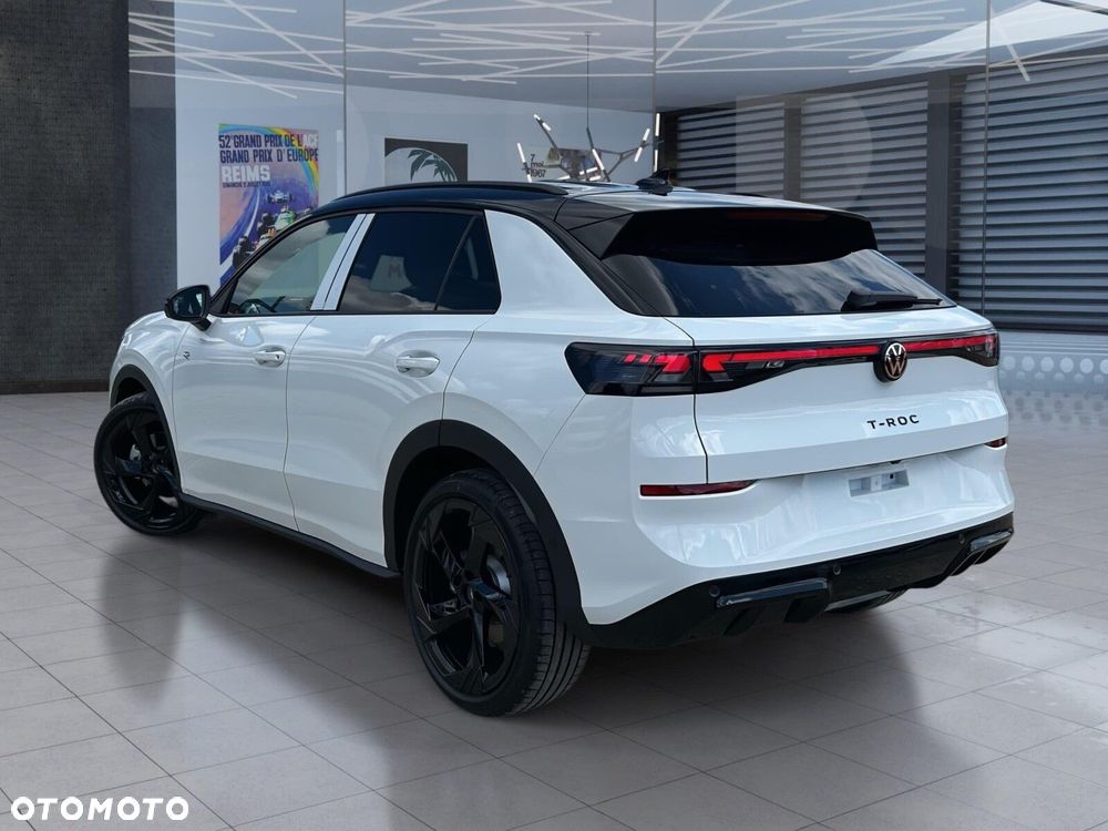 Volkswagen T-Roc - 13